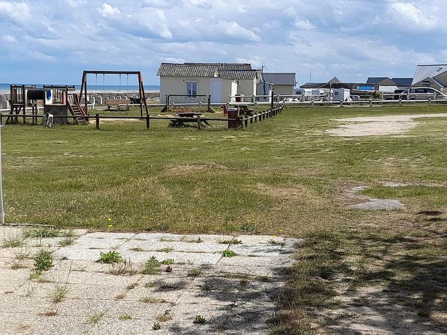 Maison Les Pieds Dans La Mer Quineville Екстер'єр фото